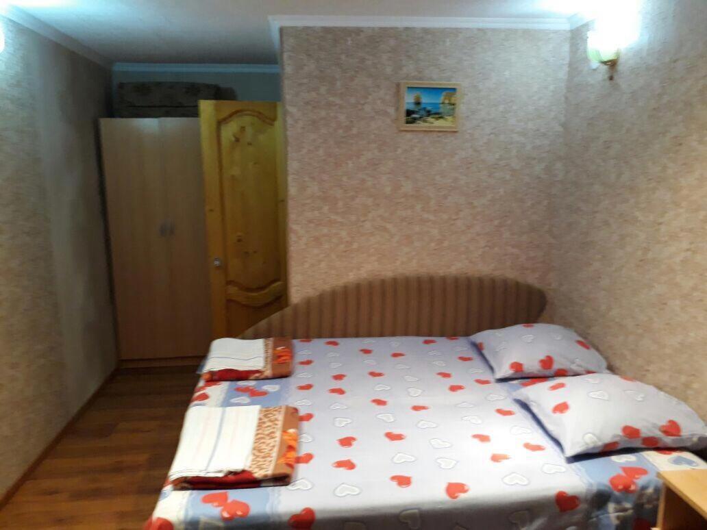 Гостевой Дом У Левы Hotell Gagra Exteriör bild